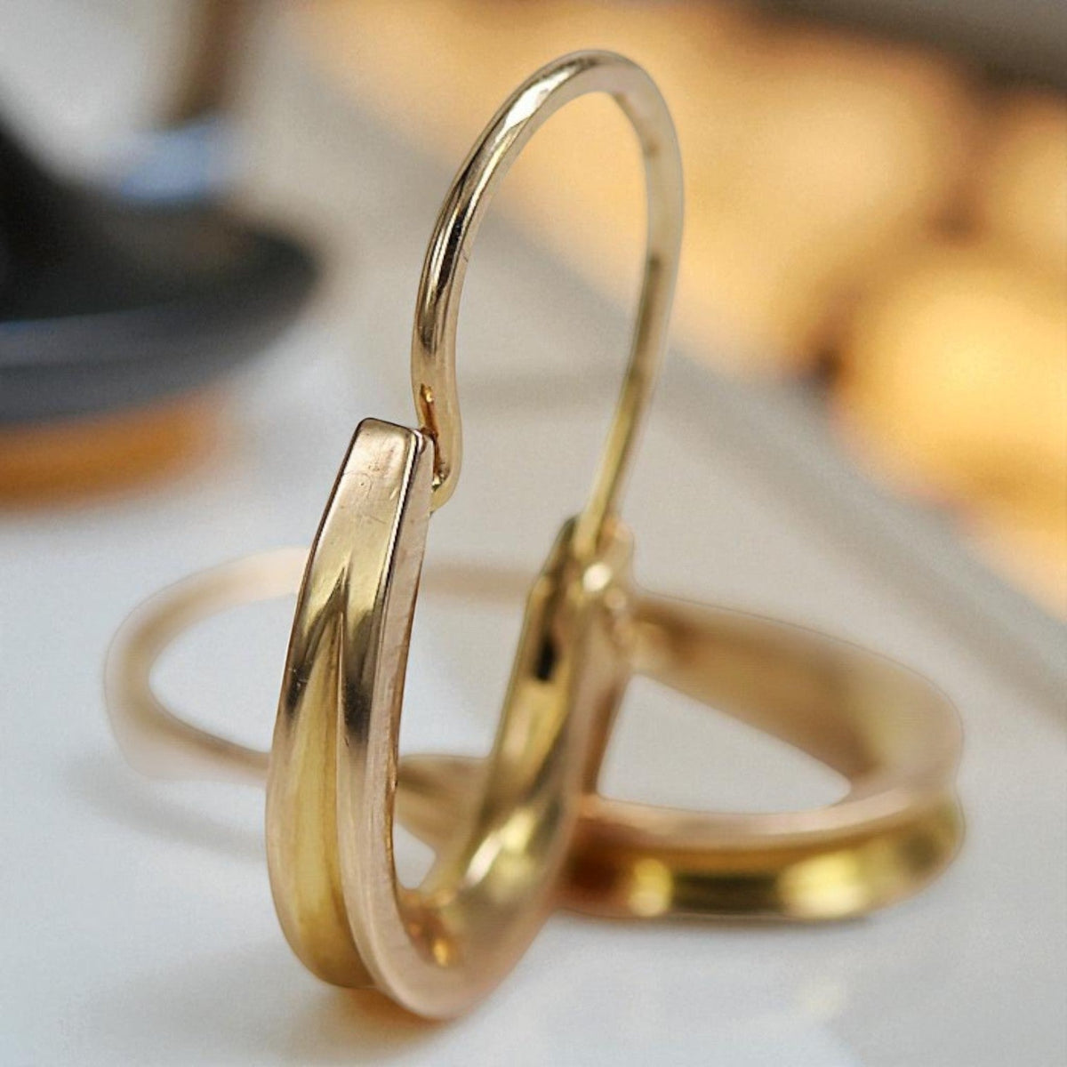 Vintage Hoops Earrings in 14K Rose Gold (ven095)