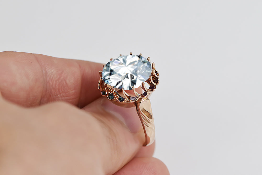 Vintage Zircon Ring in 14K Rose Gold (vrc035r-zi) — side view showing the setting