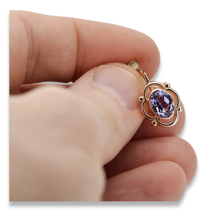 Vintage Alexandrite Earrings in 14K Rose Gold (vec033r-ax) — detail of the metal texture