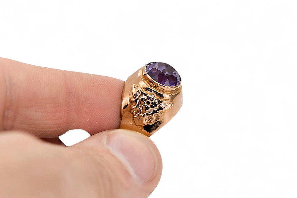 Vintage Alexandrite Ring in 14K Rose Gold (vrc078r-ax) — full view of the piece