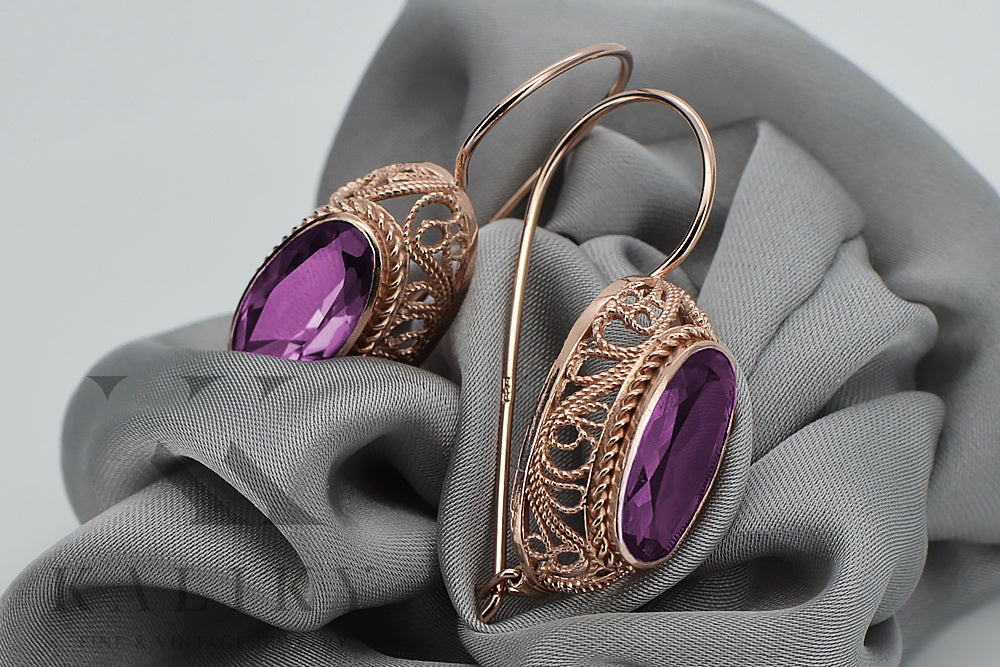 Vintage Amethyst Earrings in 14K Rose Gold (vec023r-am) — worn on the hand, showing profile