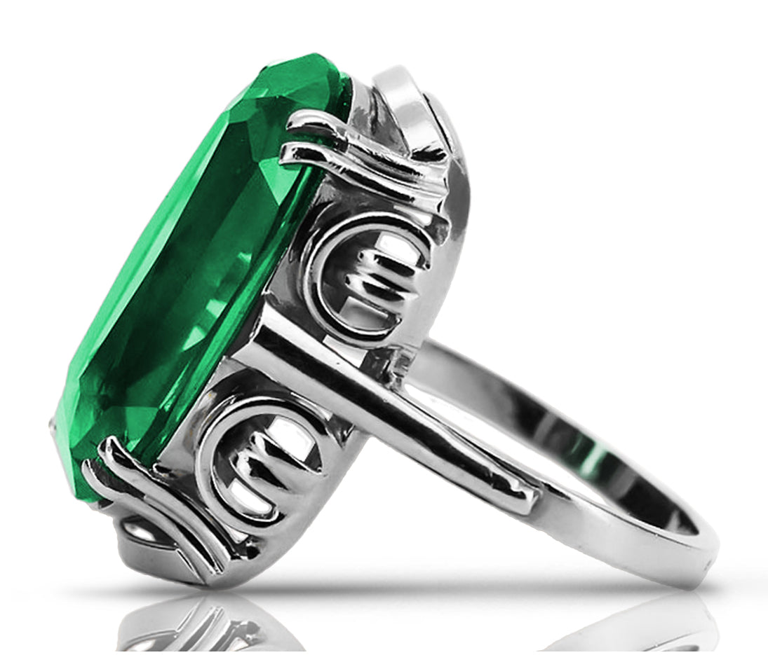 Vintage Emerald Ring in Sterling Silver (vrc038s-em) — side view showing the setting