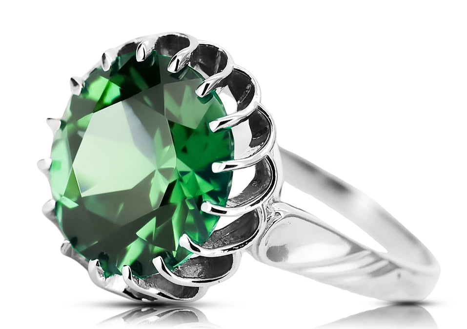 Vintage Emerald Ring in Sterling Silver (vrc035s-em)