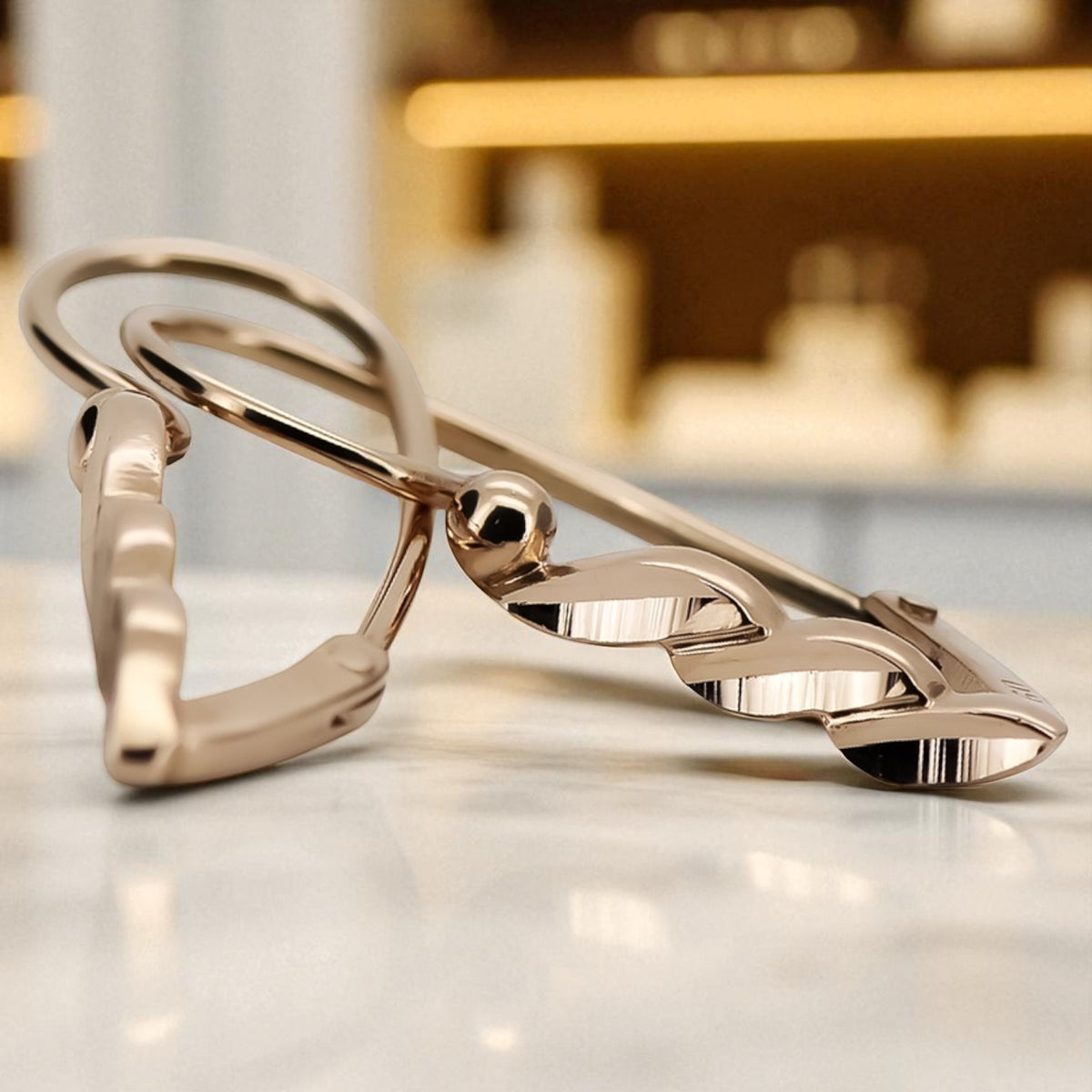 Vintage Leaf Earrings in 14K Rose Gold (ven105)