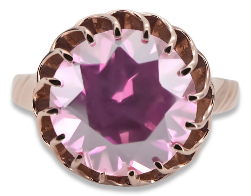 Vintage Amethyst Craft Ring in 14K Rose Gold (vrc035r-am) — close-up of the stone and setting