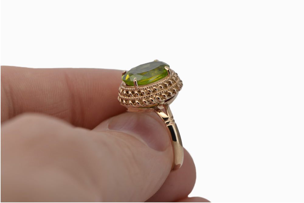 Vintage Yellow Peridot Ring in 14K Rose Gold (vrc068r-yp) — worn on the hand, showing profile