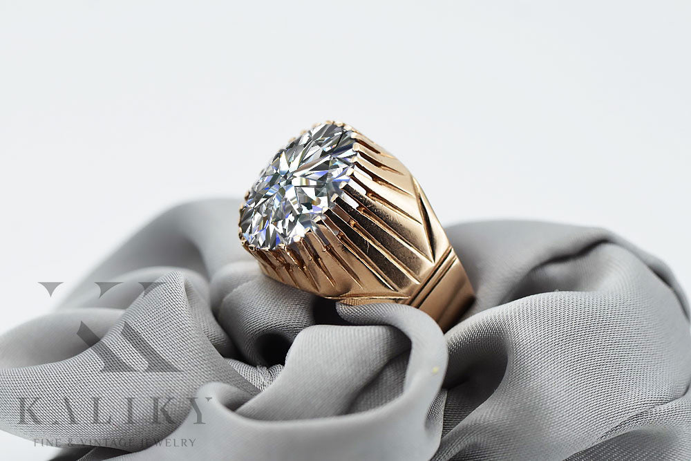 Vintage Zircon Ring in Rose Gold-Plated Sterling Silver (vrc048rp-zi) — worn on the hand, showing profile