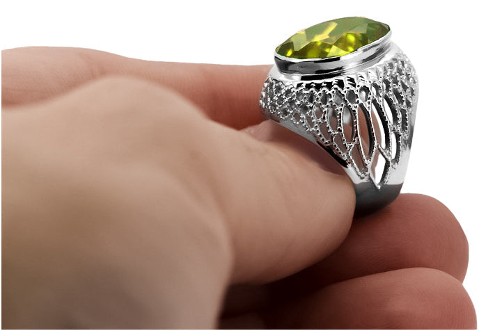 Vintage Yellow Peridot Ring in Sterling Silver (vrc089s-yp) — full view of the piece