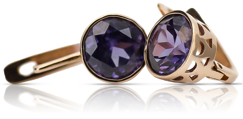 Vintage Alexandrite Earrings in 14K Rose Gold (vec107r-ax) — full view of the piece