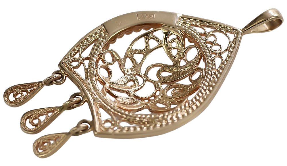 Vintage Pendant in 14K Rose Gold (vpn020) — worn on the hand, showing profile