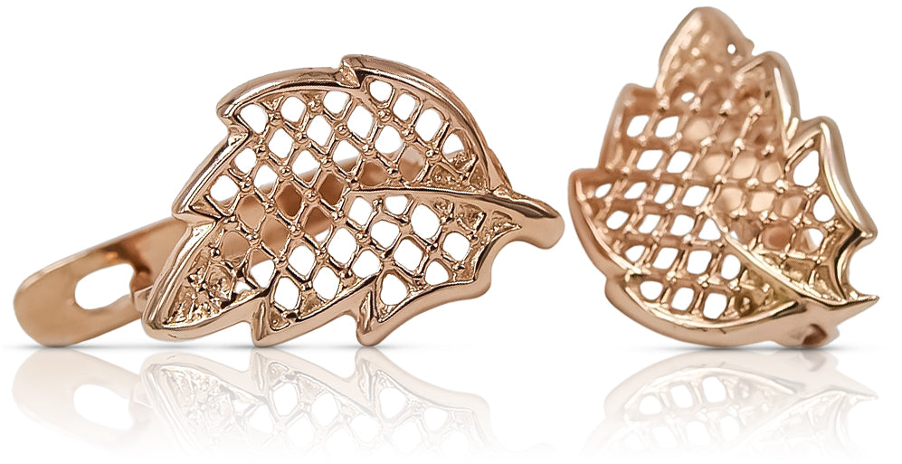Vintage Leaf Earrings in 14K Rose Gold (ven003) — close-up of the stone and setting