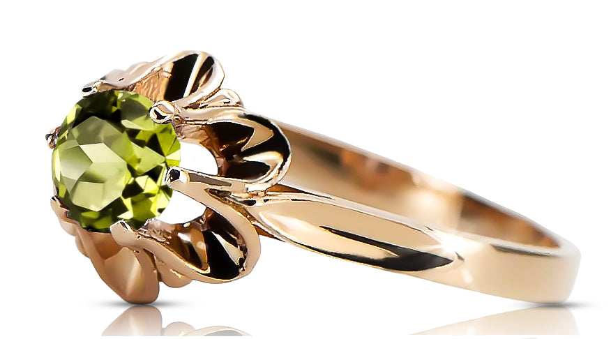Vintage Yellow Peridot Ring in 14K Rose Gold (vrc004r-yp) — close-up of the stone and setting