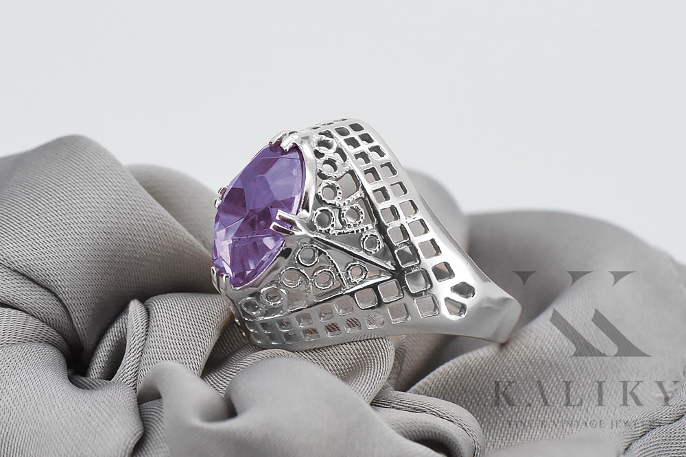 Vintage Alexandrite Ring in Sterling Silver (vrc030s-ax) — full view of the piece