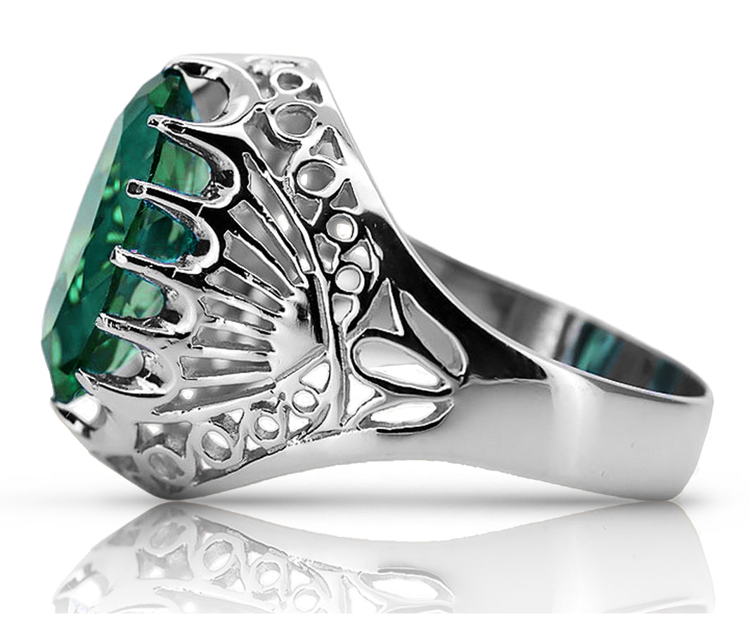 Vintage Emerald Ring in Sterling Silver (vrc020s-em) — side view showing the setting