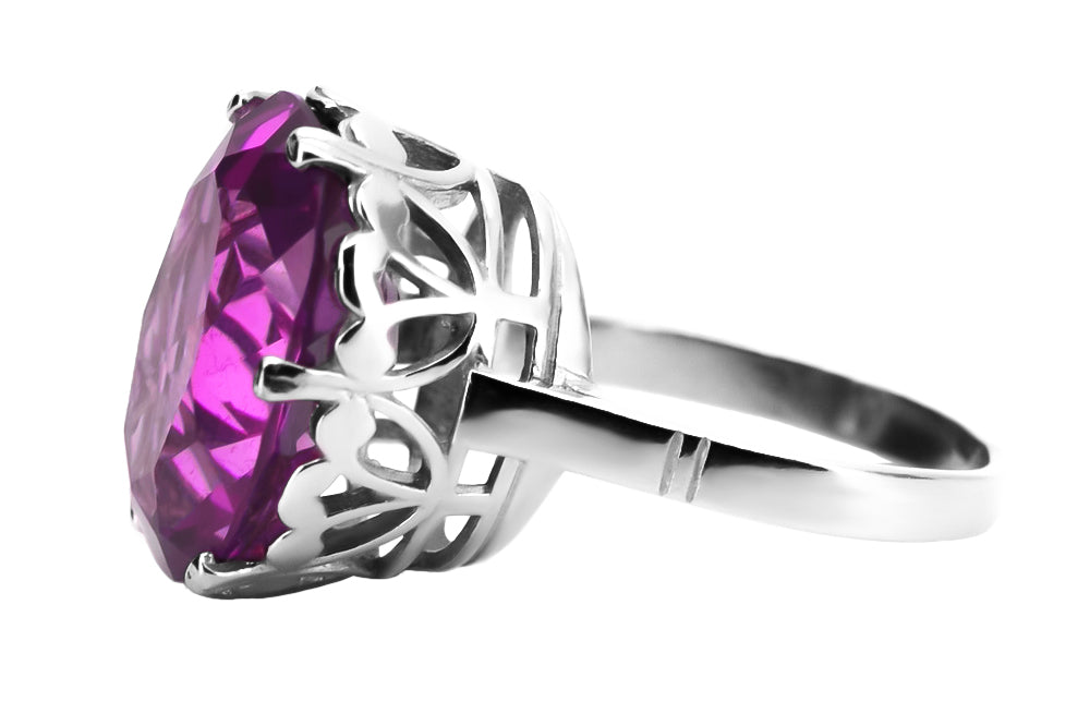 Vintage Amethyst Amethist Ring in Sterling Silver (vrc130s-am) — full view of the piece