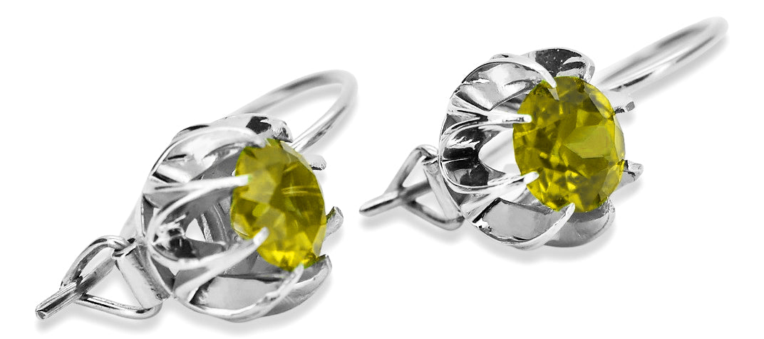 Vintage Yellow Peridot Earrings in Sterling Silver (vec062s-yp) — side view showing the setting