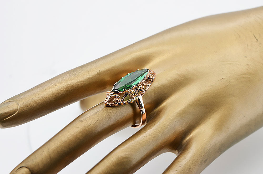 Vintage Emerald Ring in 14K Rose Gold (vrc005r-em) — full view of the piece