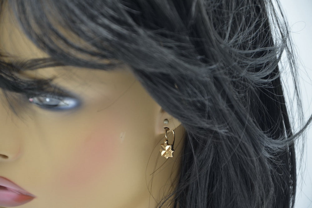 Vintage Leaf Earrings in 14K Rose Gold (ven058) — view 5