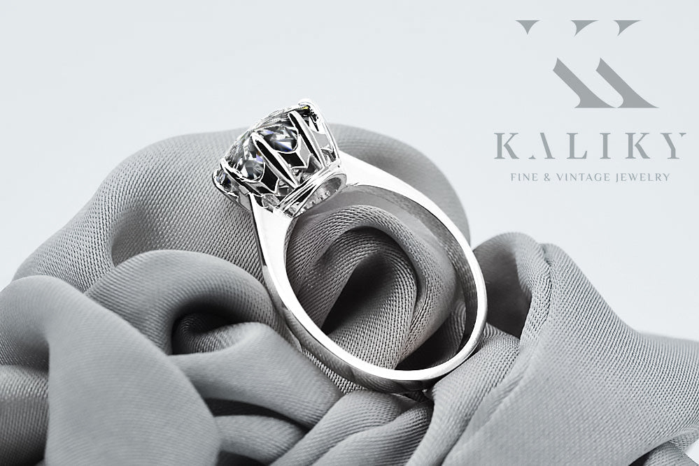 Vintage Zircon Craft Ring in Sterling Silver (vrc157s-zi) — close-up of the hallmark on the inner band