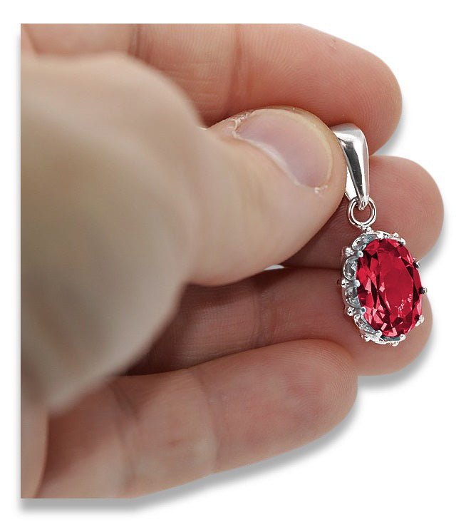 Vintage Ruby Pendant in Sterling Silver (vpc008s-rb) — close-up of the stone and setting