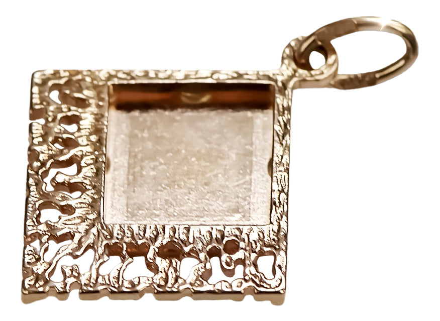 Vintage Square Pendant in 14K Rose Gold (vpn041) — view 4