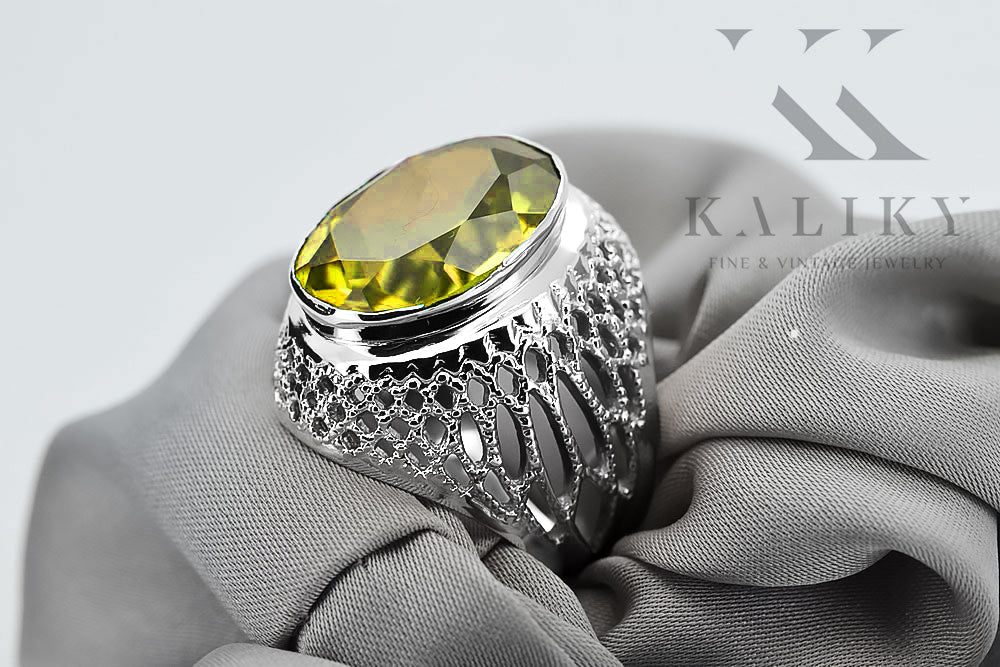 Vintage Yellow Peridot Ring in Sterling Silver (vrc089s-yp) — close-up of the hallmark on the inner band