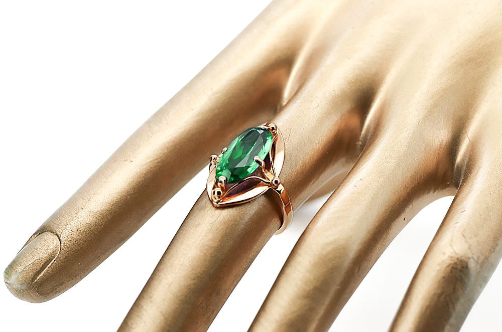 Vintage Emerald Ring in 14K Rose Gold (vrc047r-em) — full view of the piece