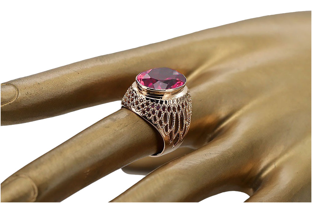 Vintage Ruby Ring in Rose Gold-Plated Sterling Silver (vrc089rp-rb) — close-up of the stone and setting