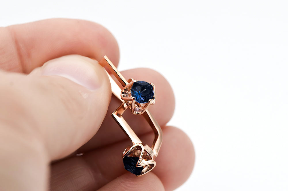 Vintage Sapphire Earrings in 14K Rose Gold (vec005r-sp) — side view showing the setting