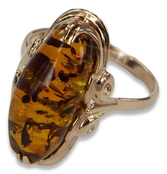 Vintage Amber Ring in 14K Rose Gold (vrab010) — worn on the hand, showing profile