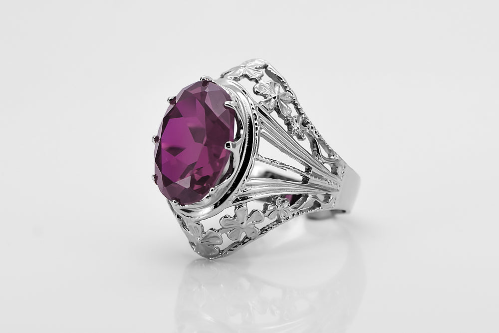 Vintage Amethyst Ring in Sterling Silver (vrc031s-am) — full view of the piece