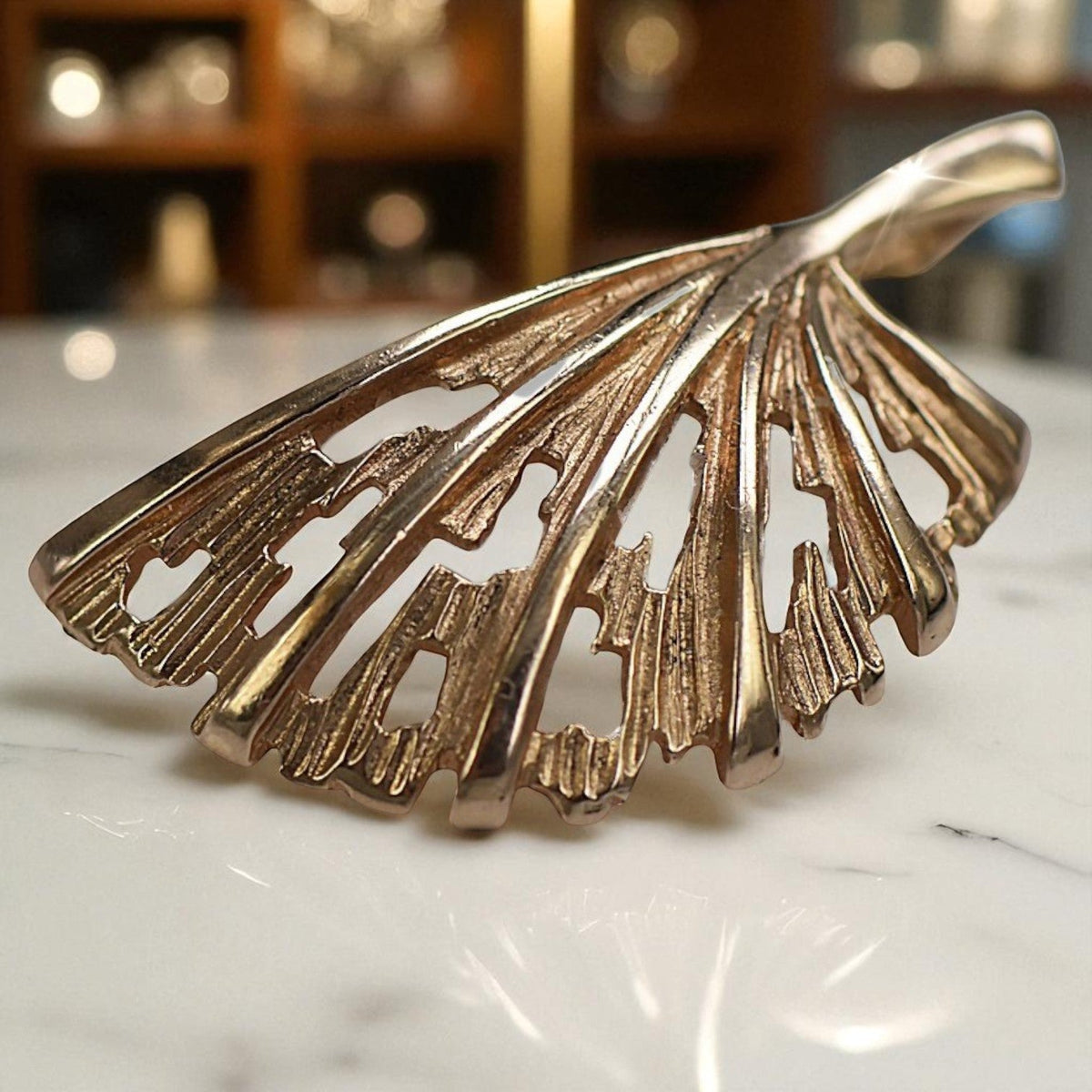 Vintage Leaf Pendant in 14K Rose Gold (vpn015)
