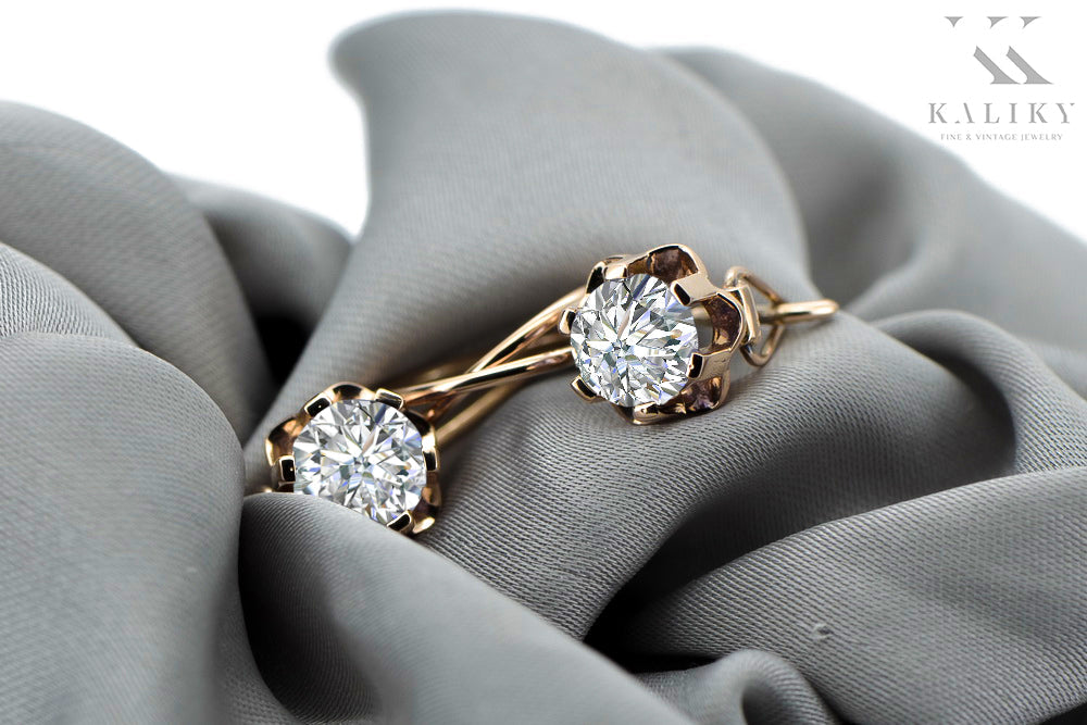 Vintage Zircon Earrings in 14K Rose Gold (vec019r-zi) — worn on the hand, showing profile