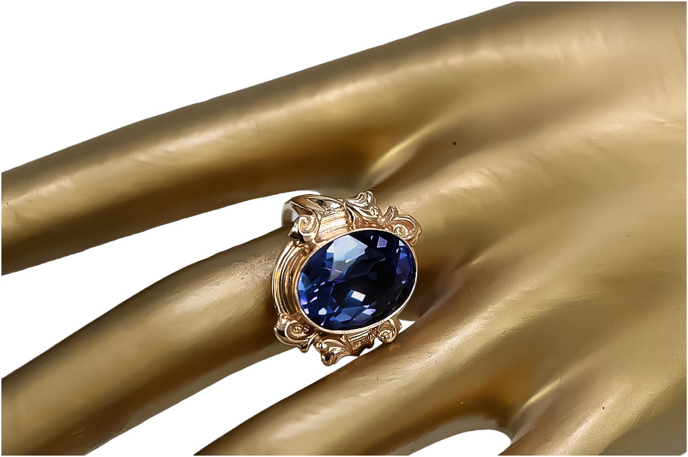 Vintage Sapphire Ring in 14K Rose Gold (vrc100r-sp) — side view showing the setting