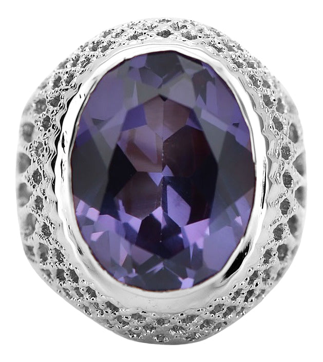 Vintage Alexandrite Ring in Sterling Silver (vrc089s-ax) — close-up of the stone and setting