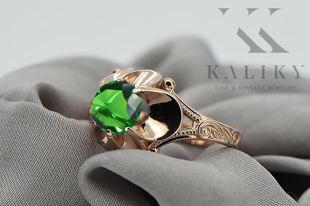 Vintage Emerald Ring in 14K Rose Gold (vrc377r-em) — worn on the hand, showing profile