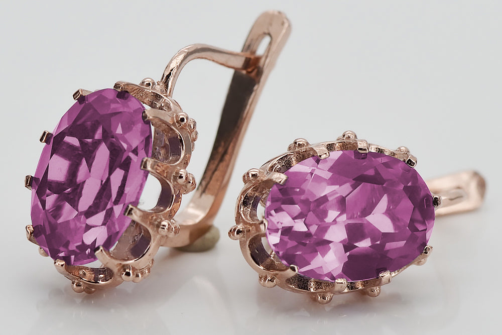 Vintage Amethyst Earrings in 14K Rose Gold (vec079r-am) — detail of the metal texture