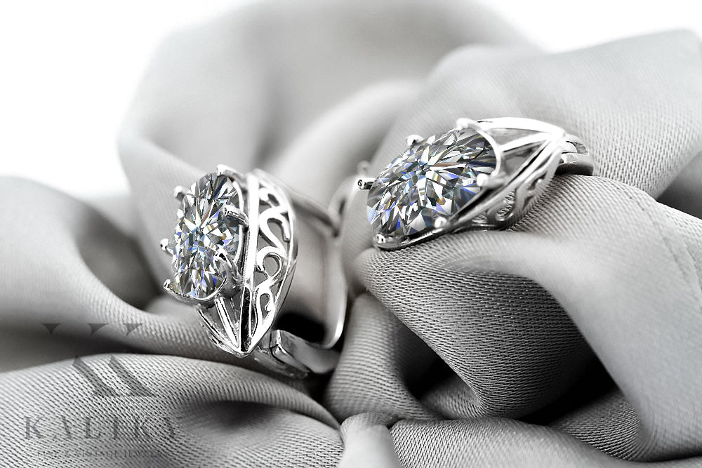 Vintage Zircon Earrings in Sterling Silver (vec141s-zi) — back view with the clasp