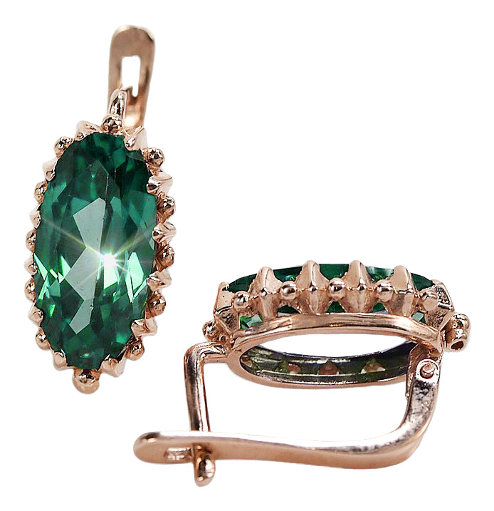 Vintage Emerald Earrings in 14K Rose Gold (vec174r-em) — close-up of the stone and setting
