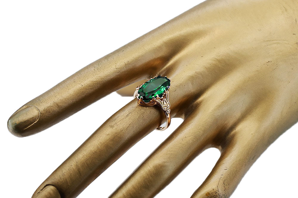 Vintage Emerald Ring in 14K Rose Gold (vrc058r-em) — full view of the piece