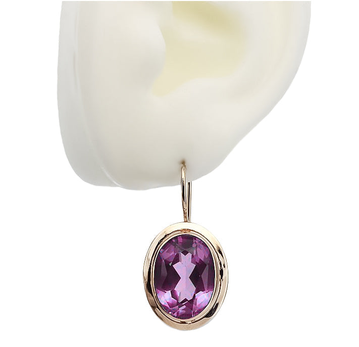 Vintage Amethyst Earrings in 14K Rose Gold (vec114r-am) — side view showing the setting
