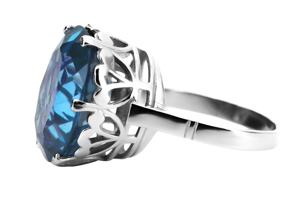 Vintage Aquamarine Ring in Sterling Silver (vrc130s-aq) — side view showing the setting