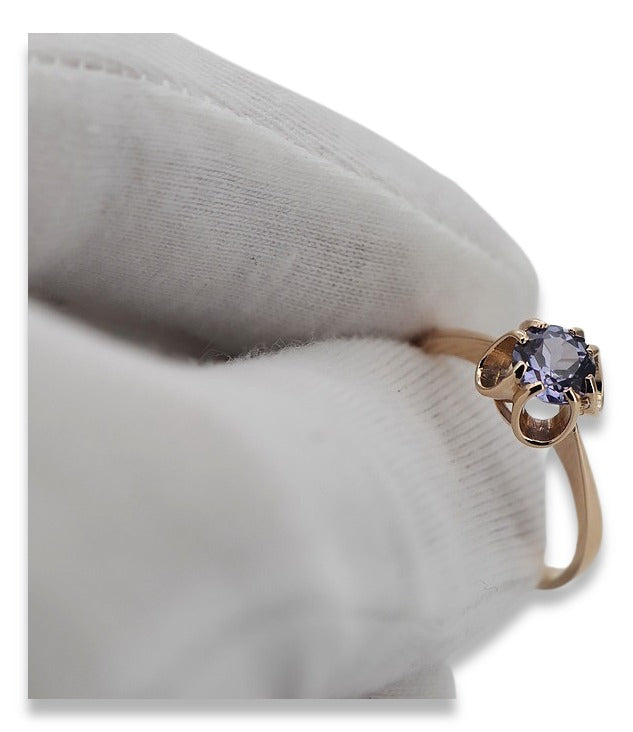 Vintage Alexandrite Ring in 14K Rose Gold (vrc348r-ax) — close-up of the stone and setting