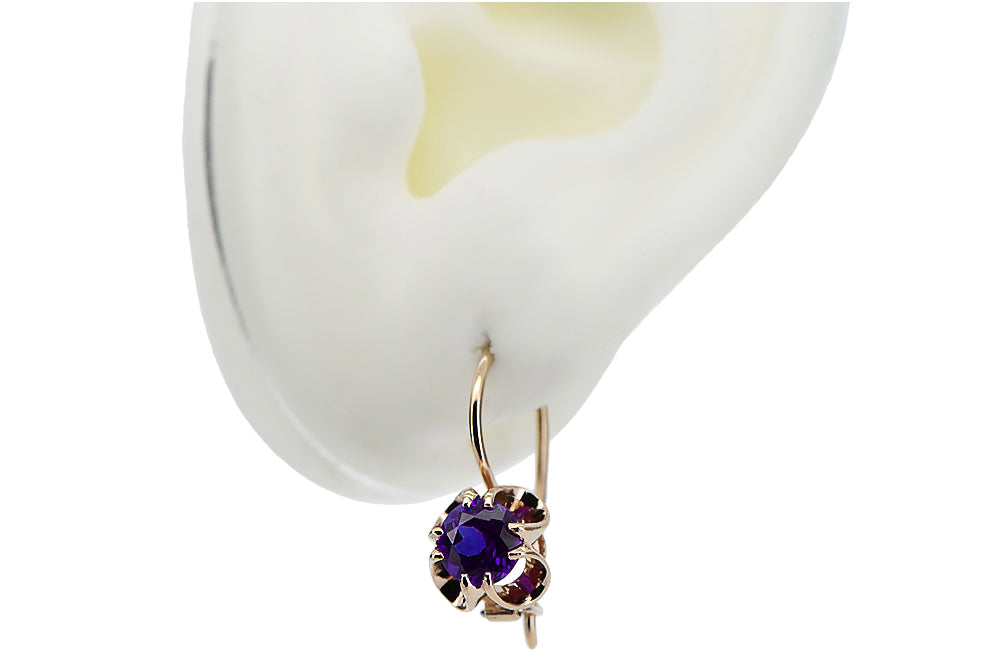Vintage Alexandrite Earrings in 14K Rose Gold (vec035r-ax) — close-up of the stone and setting