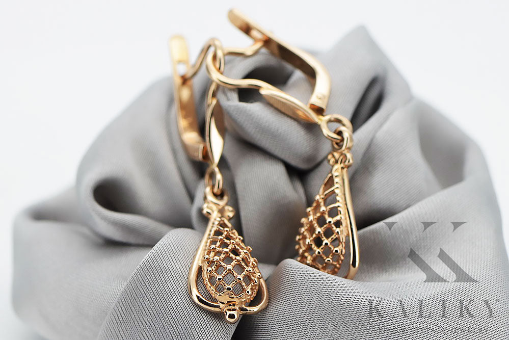 Vintage Leaf Earrings in 14K Rose Gold (ven151) — view 6