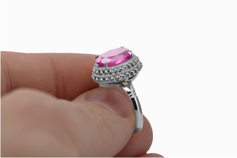Vintage Amethyst Amethist Ring in Sterling Silver (vrc068s-am) — worn on the hand, showing profile