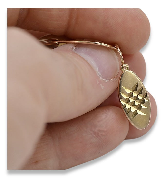 Vintage Leaf Earrings in 14K Rose Gold (ven117) — full view of the piece