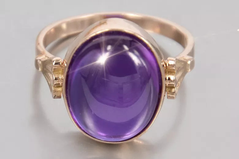 Vintage Alexandrite Ruby Emerald Sapphire Zircon Ring in 14K Rose Gold (vrc154) — angled view catching the light