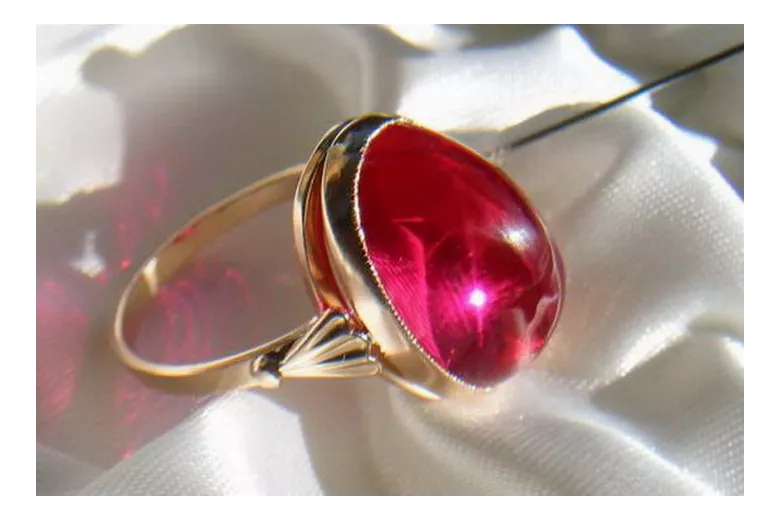 Vintage Alexandrite Ruby Emerald Sapphire Zircon Ring in 14K Rose Gold (vrc154) — side view showing the setting